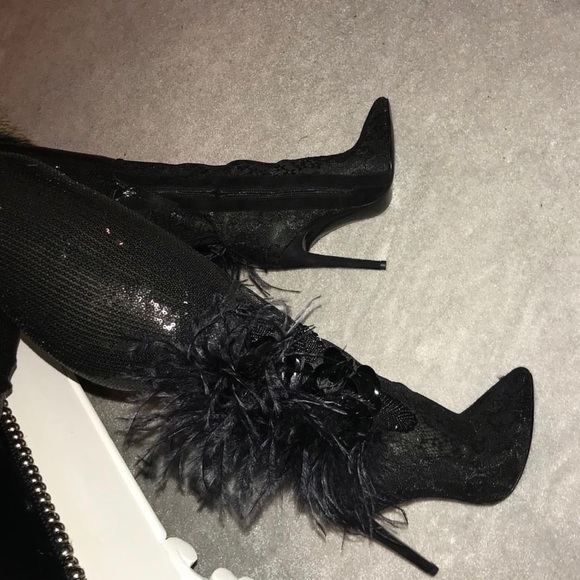 ✨Rare Find! iamjenniferle Burlesque Boots | Size 37✨ - Picture 2 of 9